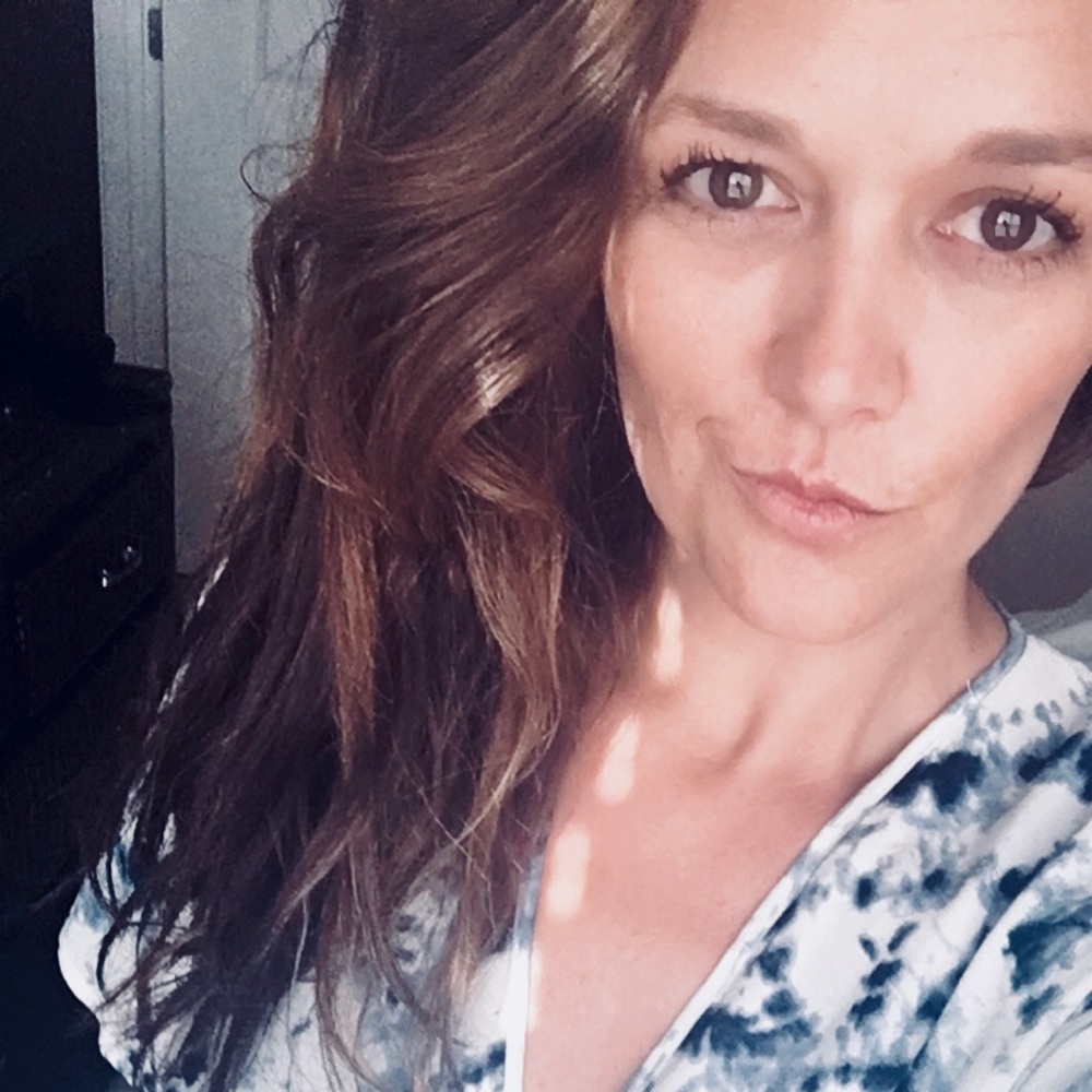 Meet your Posher, Whitney
